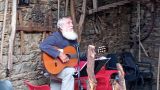 Charla cantada de Xosé Luís Rivas 'Mini' - 'Ai das que levan no bico un cantar' en A Coruña